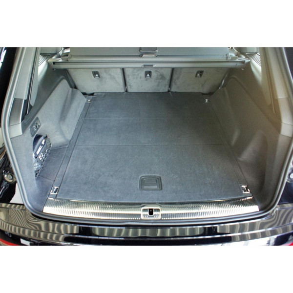 Guminis bagažinės kilimėlis Audi Q7 4M 2015-> (5/7 vietų)