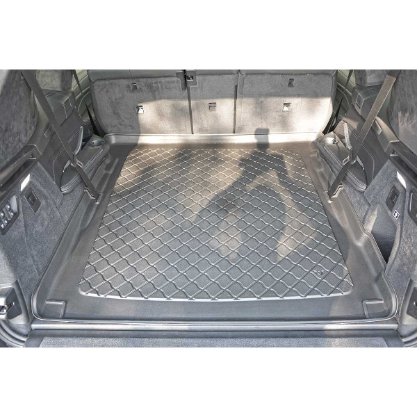 Guminis bagažinės kilimėlis BMW X7 (G07) 2019-> (7 vietų / 3rd row lowered)