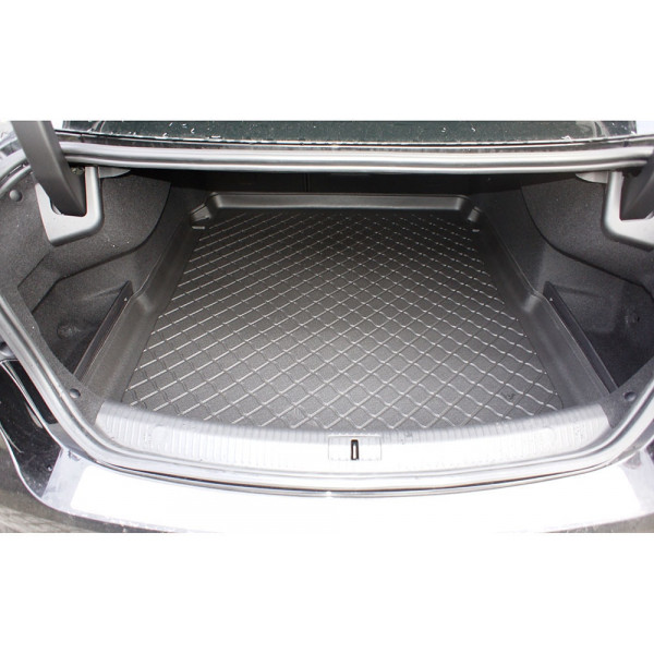 Guminis bagažinės kilimėlis Renault Talisman 2016-> (Limousine)